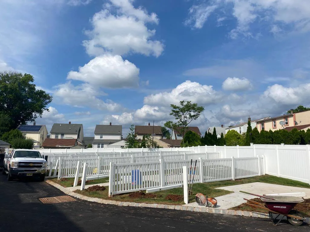 Vinyl fence installation by Palacios Bro Construction LLC
